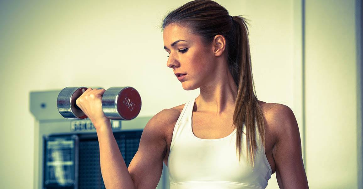 Pourquoi les femmes devraient faire de la musculation - Fitness Heroes